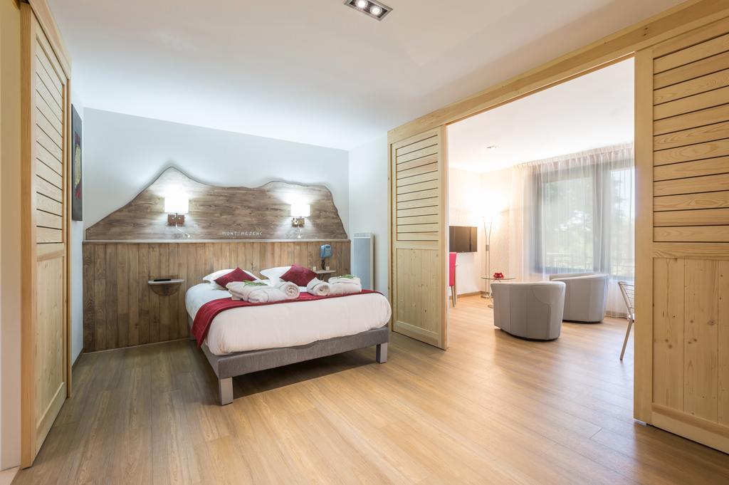 Logis Le Relais Du Bois Vialotte *